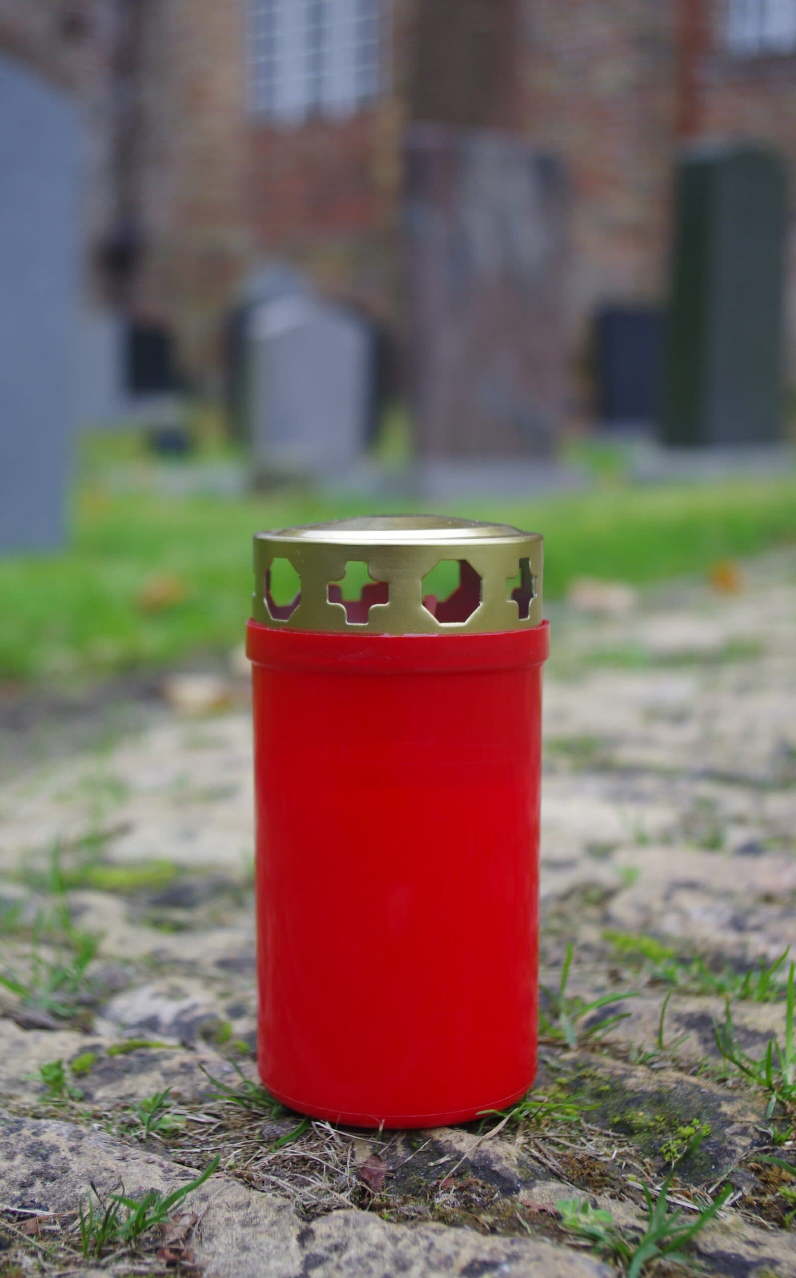 Grabkerze mit Deckel rot 60 x 120 mm Bild 2